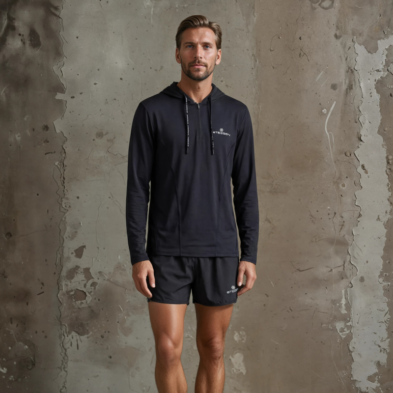 Men’s Long Sleeve Hooded Quarter Zip Top